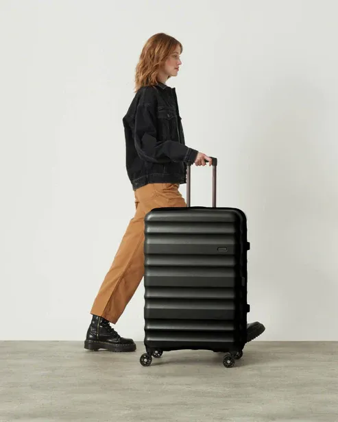 Travel gear online suitcase