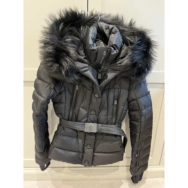 Rent Moncler Grenoble Beverley Womens Jacket